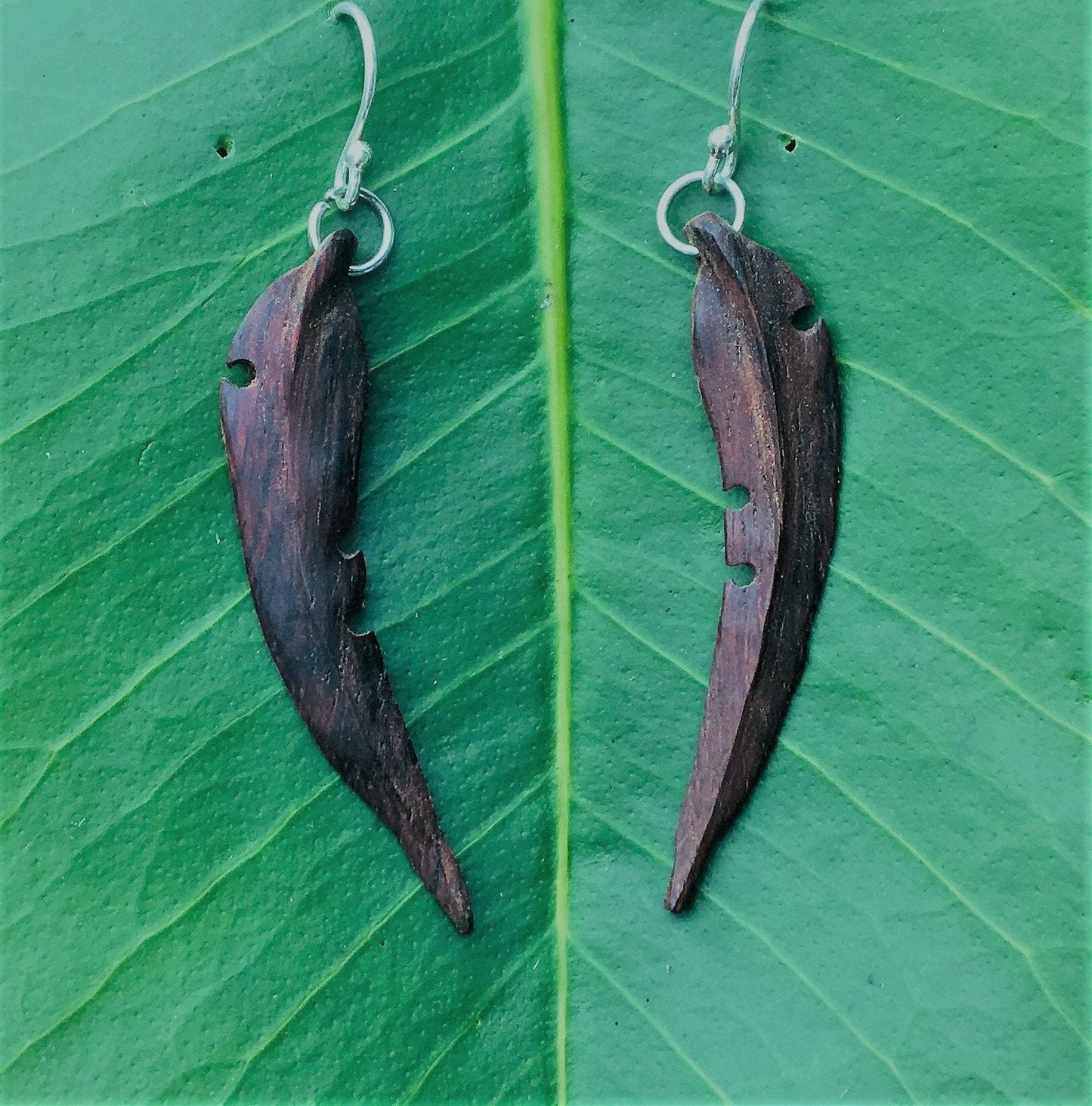 Small Gum Leaf Earrings - 3D Drop Earrings