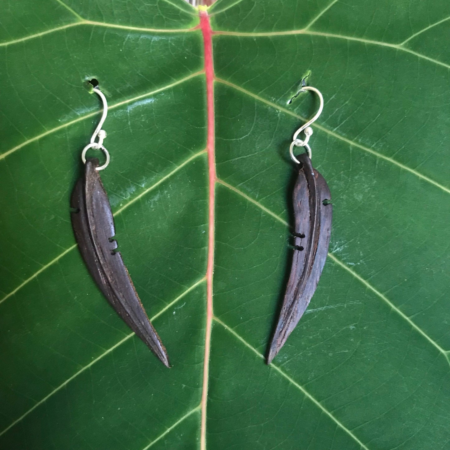 Small Gum Leaf Earrings - 3D Drop Earrings