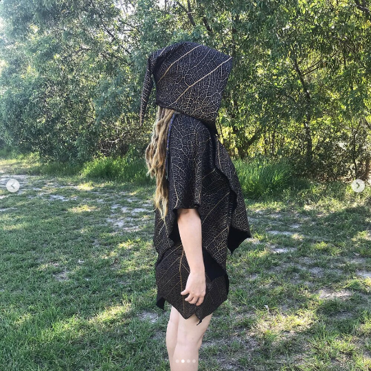 Leaf Capelet w/ Hood